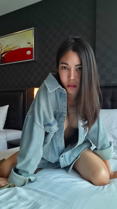 Escort Etsumi | ID 71584 | Photo 1 of 12