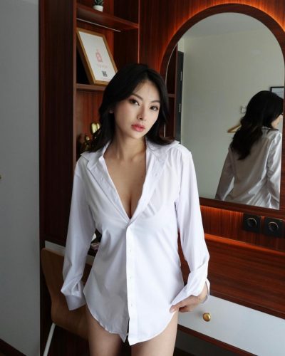 Escort Jeenie 72304