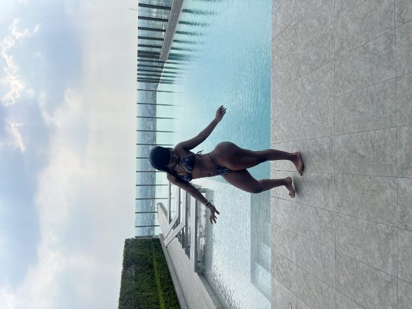 Escort Laurel | ID 72972 | Photo 1 of 7