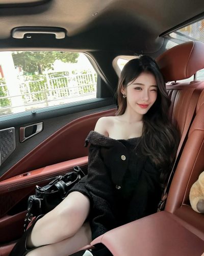 Escort Natsumi 73926