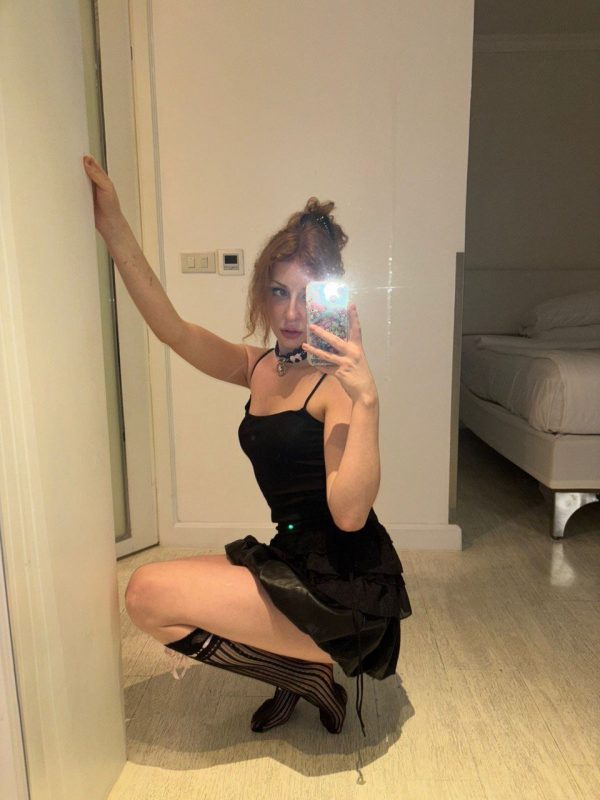 Escort Weiling | ID 75925 | Photo 1 of 4
