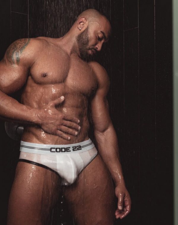 Escort Charles | ID 77256 | Photo 1 of 51
