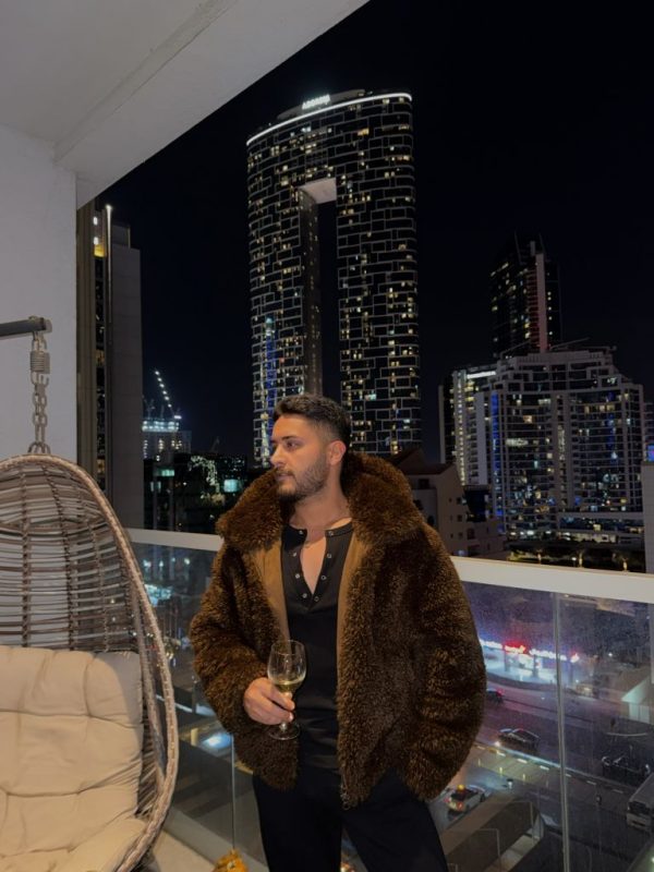 Escort Emre | ID 77462 | Photo 1 of 17