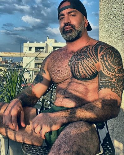 Escort Theodoros 78456