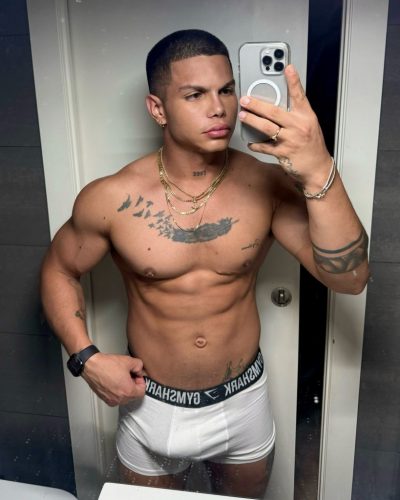 Escort Tommy 78589