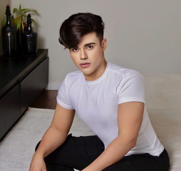 Escort Valentin | ID 78797 | Photo 1 of 6