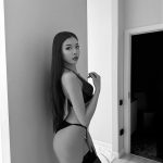Escort Crystal | ID 71133 | Photo 4 of 9