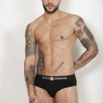 Escort Tristan | ID 78674 | Photo 4 of 25